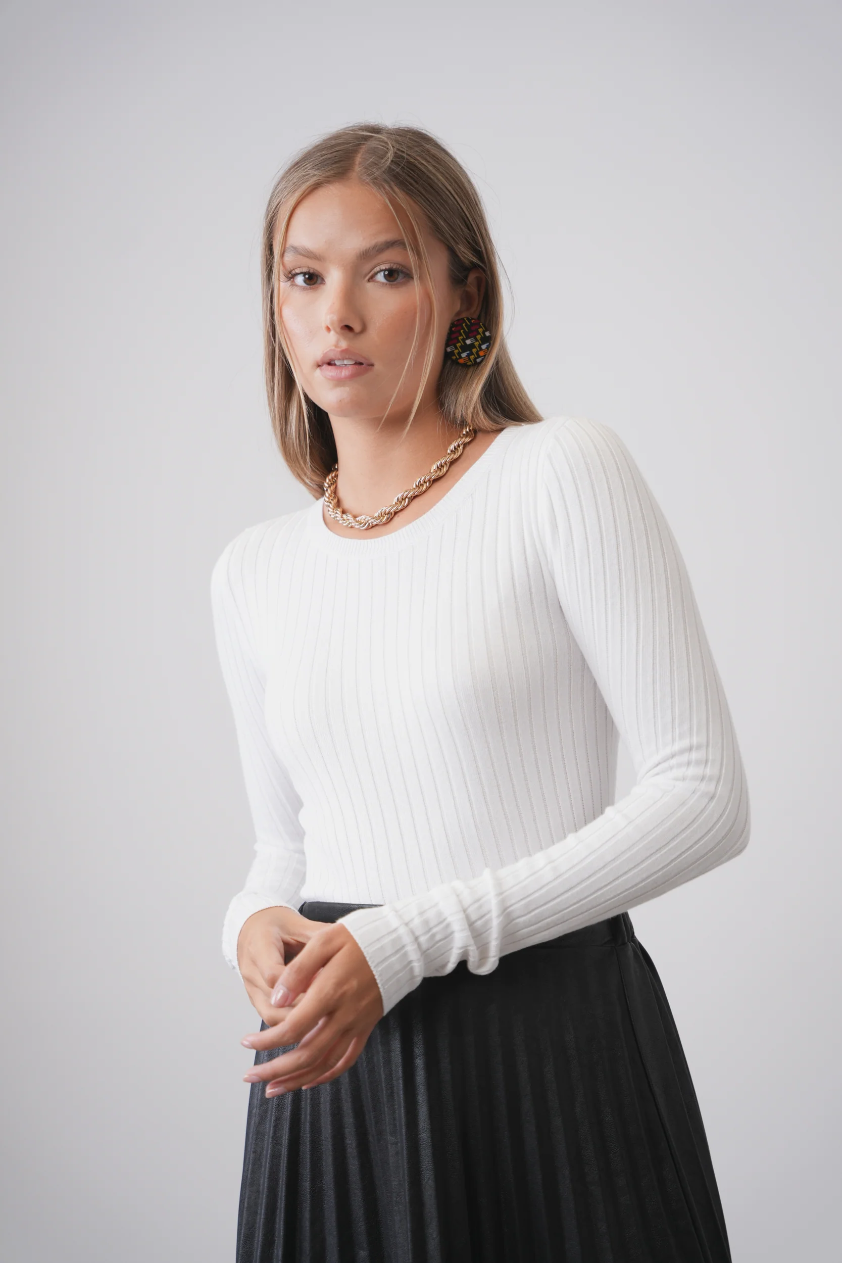 Basic Soft Knit Crew Neck - Image 2