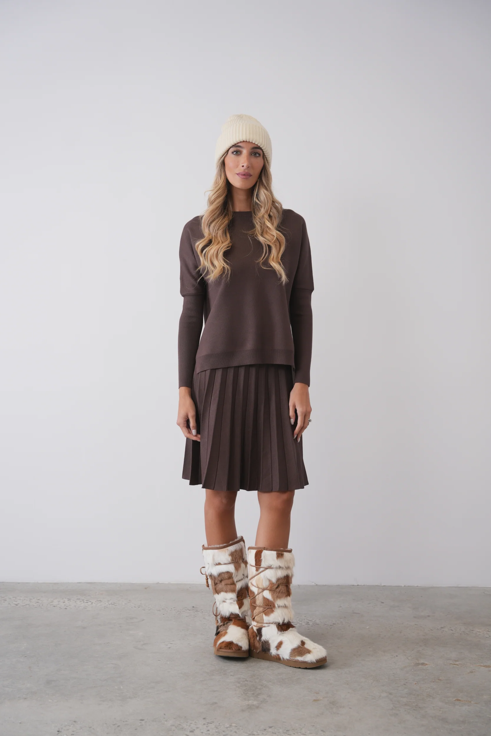 Knit Pleated Skirt 23" - Image 8