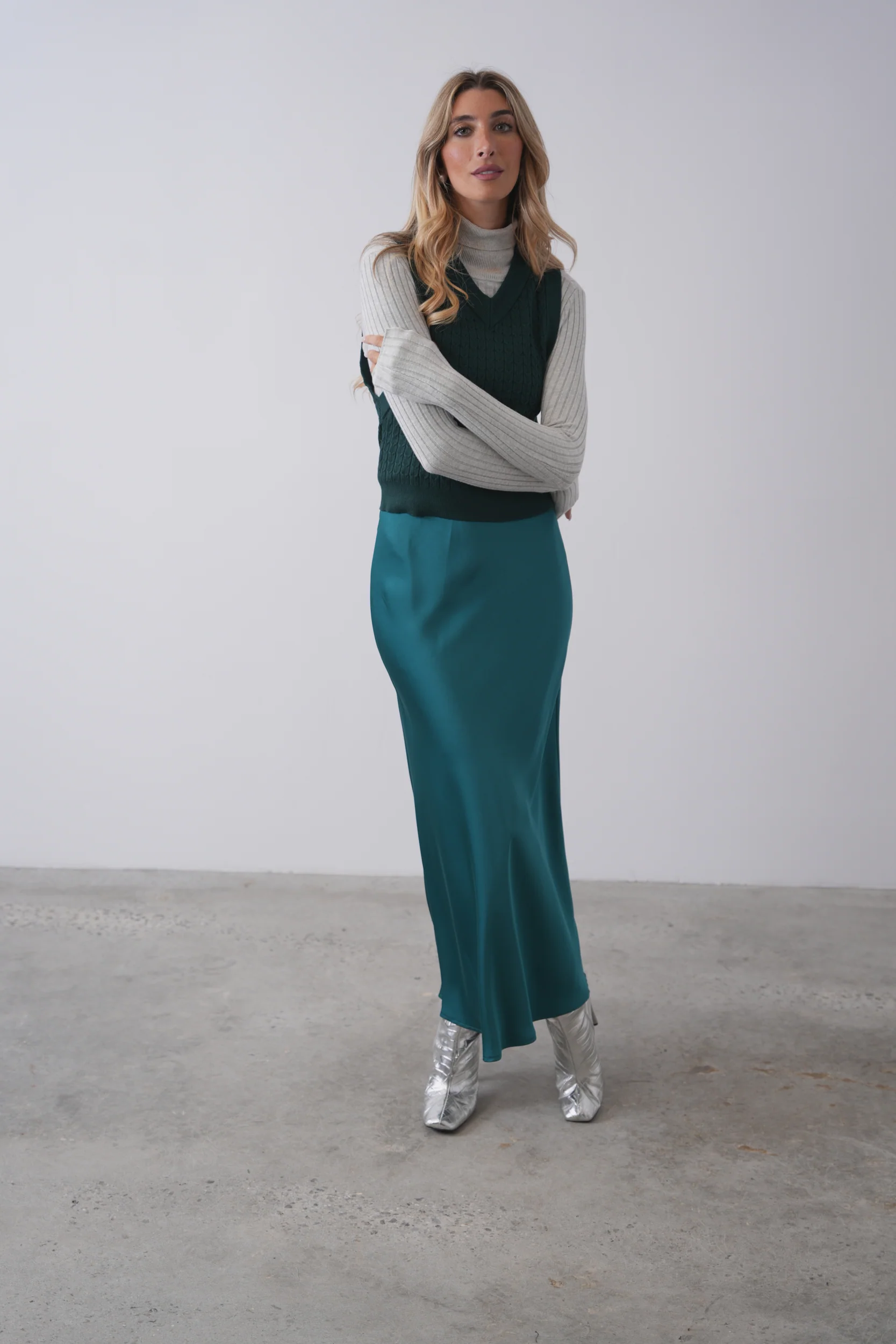 Elastic Waist Slip Skirt