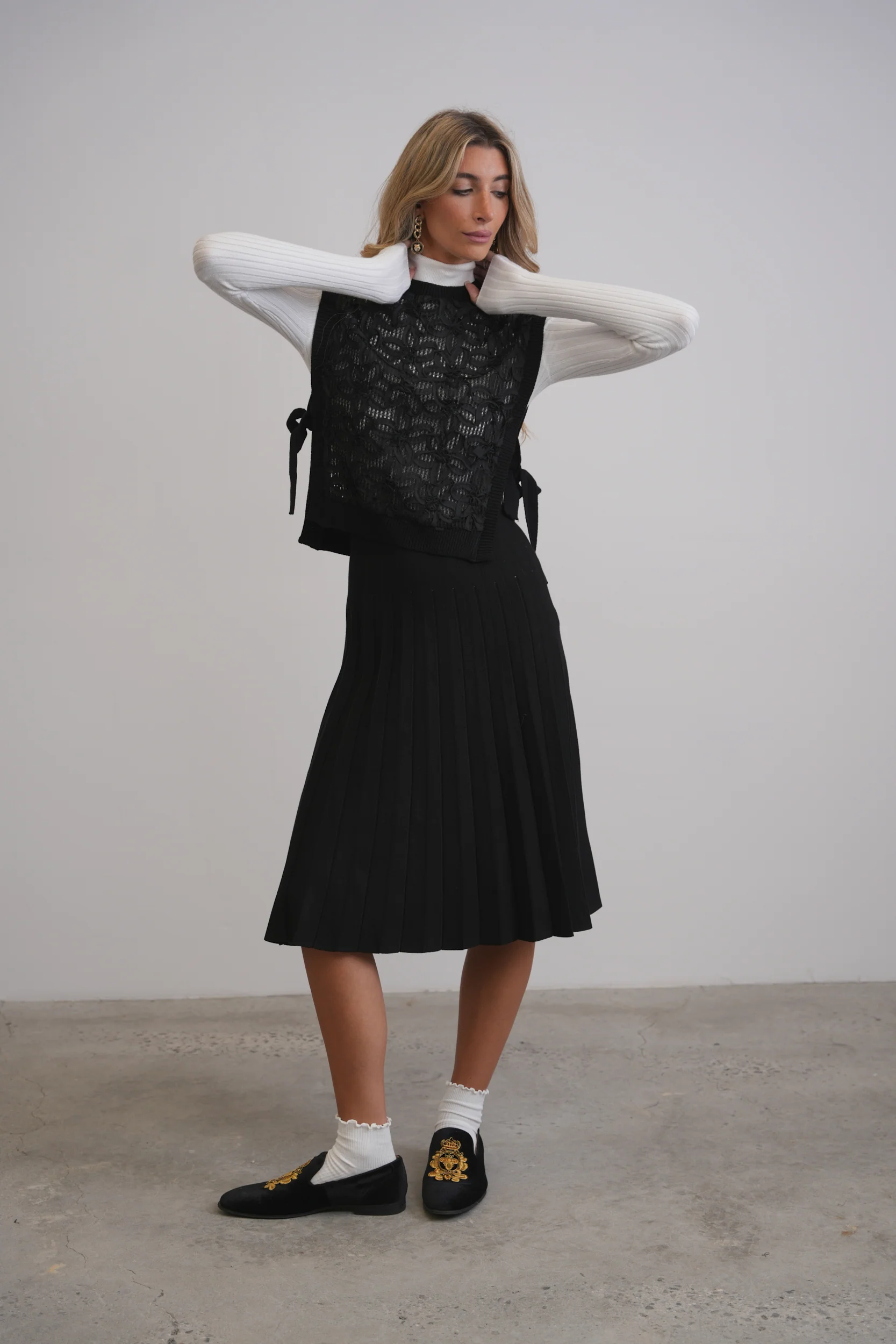 Crochet Tie Vest - Image 7