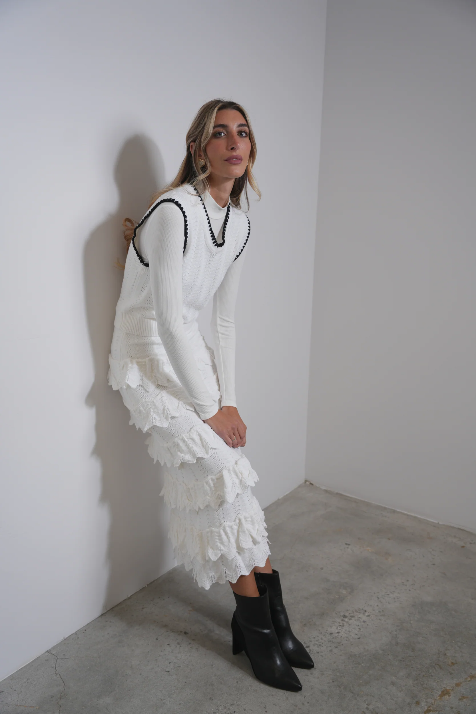 Crochet Knit Vest - Image 4