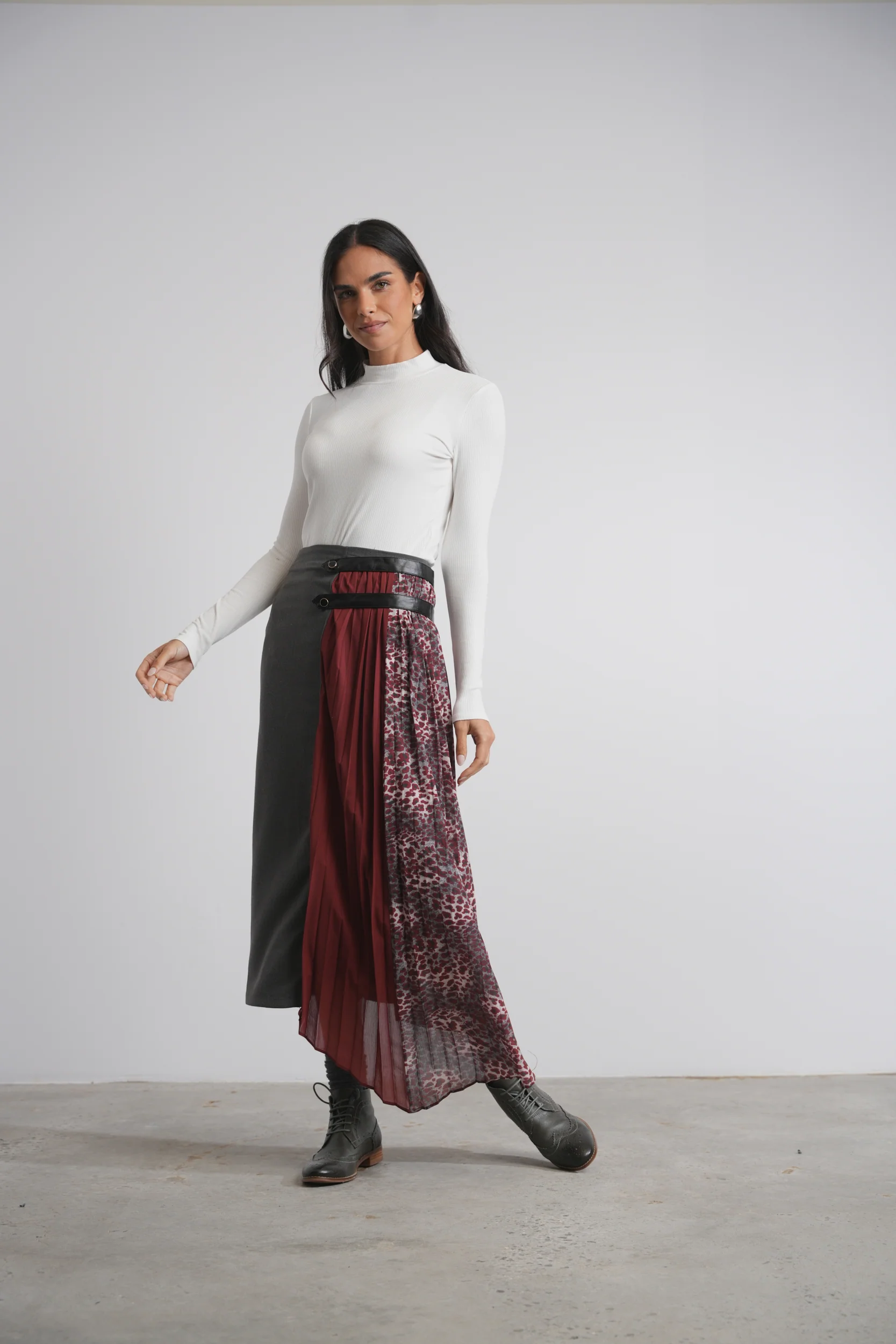 Half Pleated Combo Skirt - Image 10