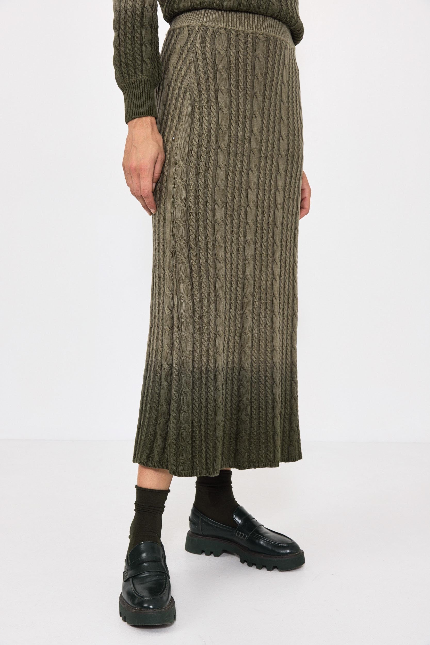 Mila Dip Dye Knit Skirt - Image 12