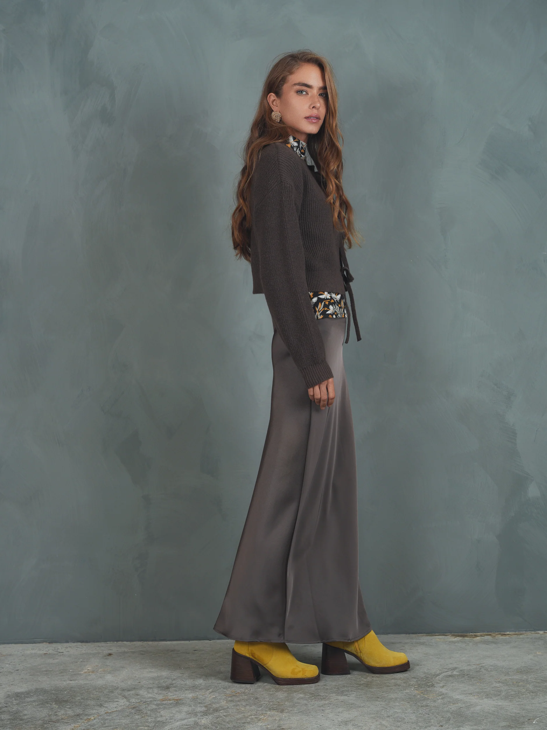Elastic Waist Slip Skirt - Image 17