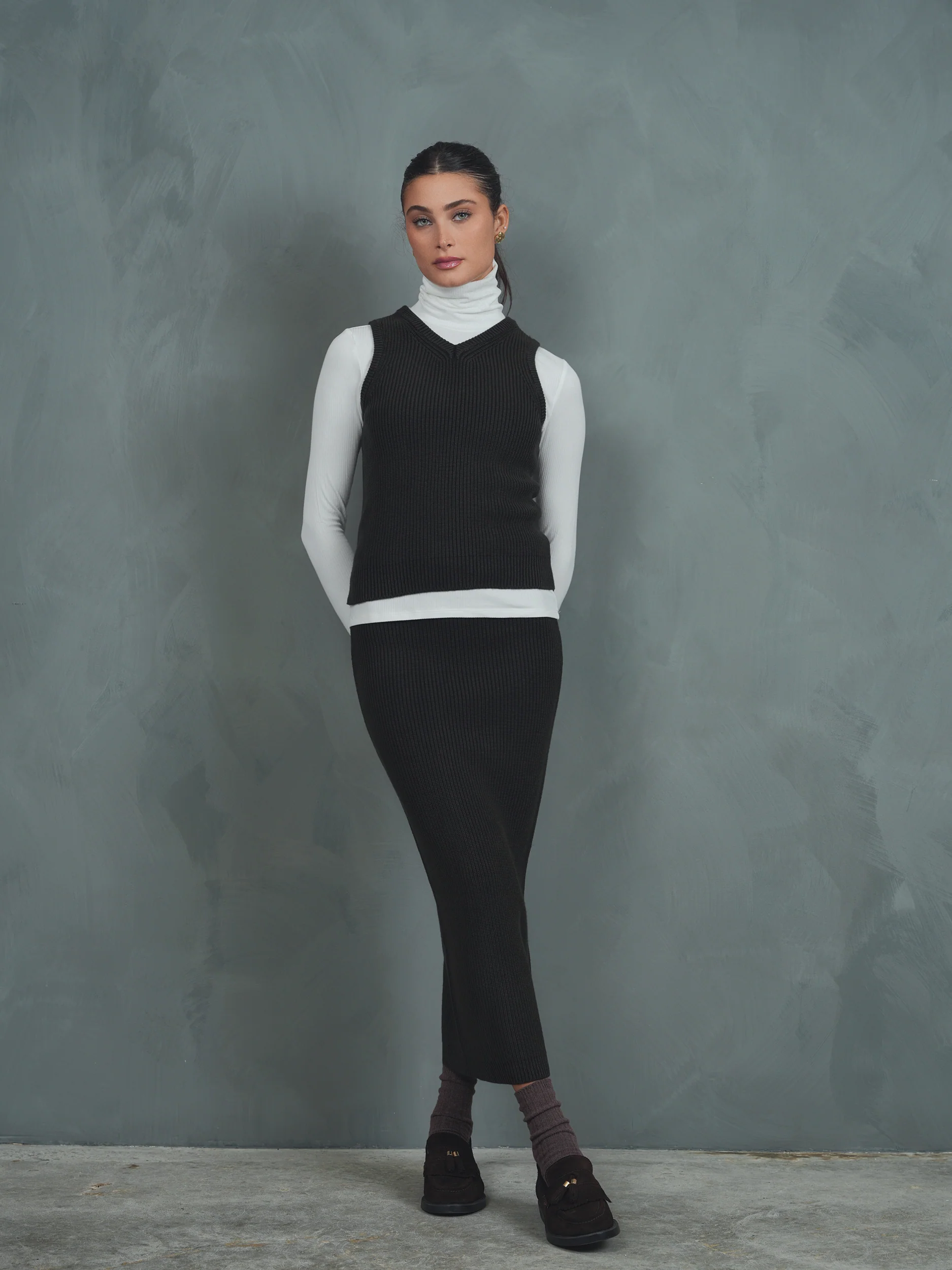 Wash Knit Vest - Image 9