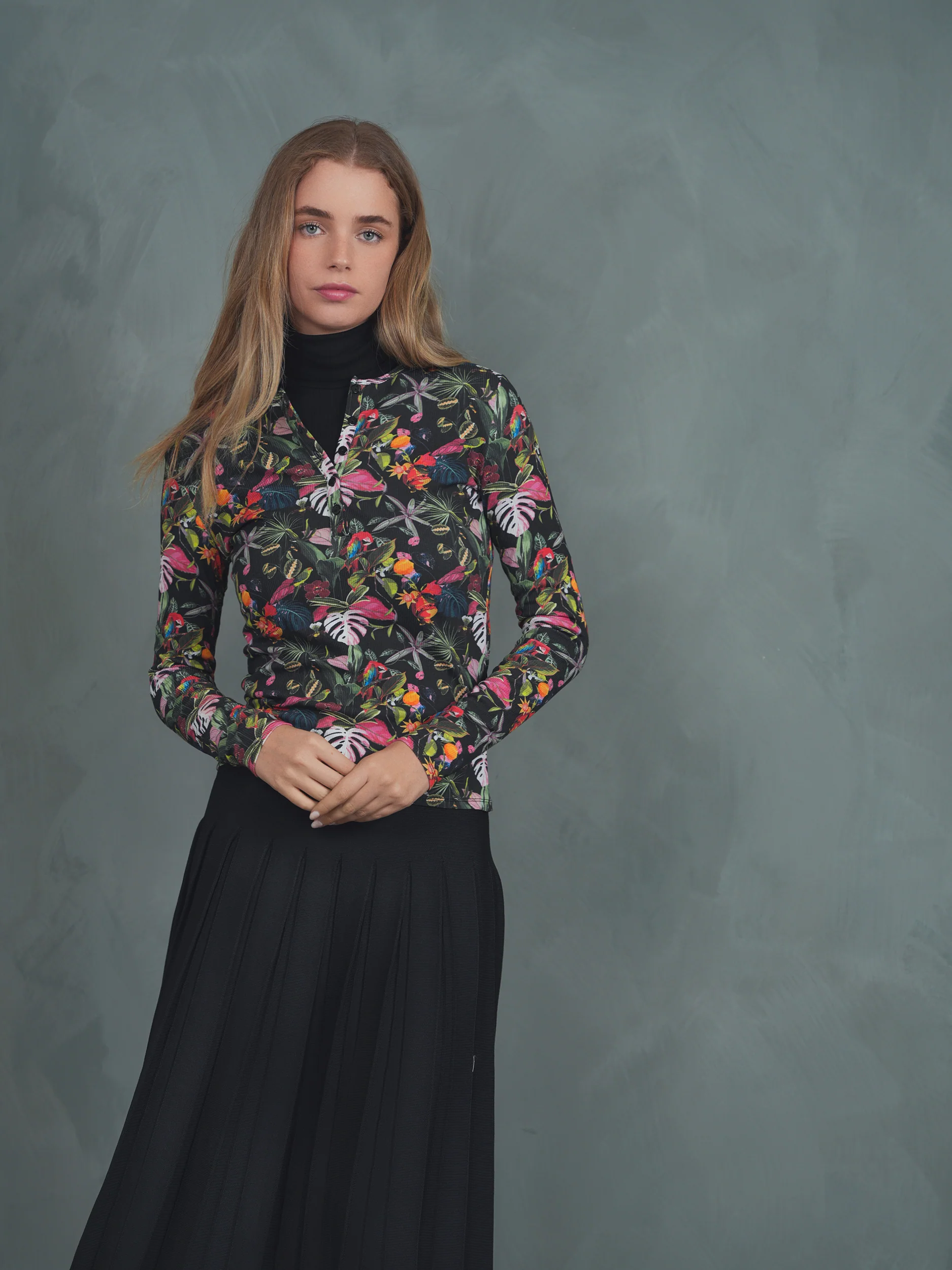Henley Print Rib Top - Image 8