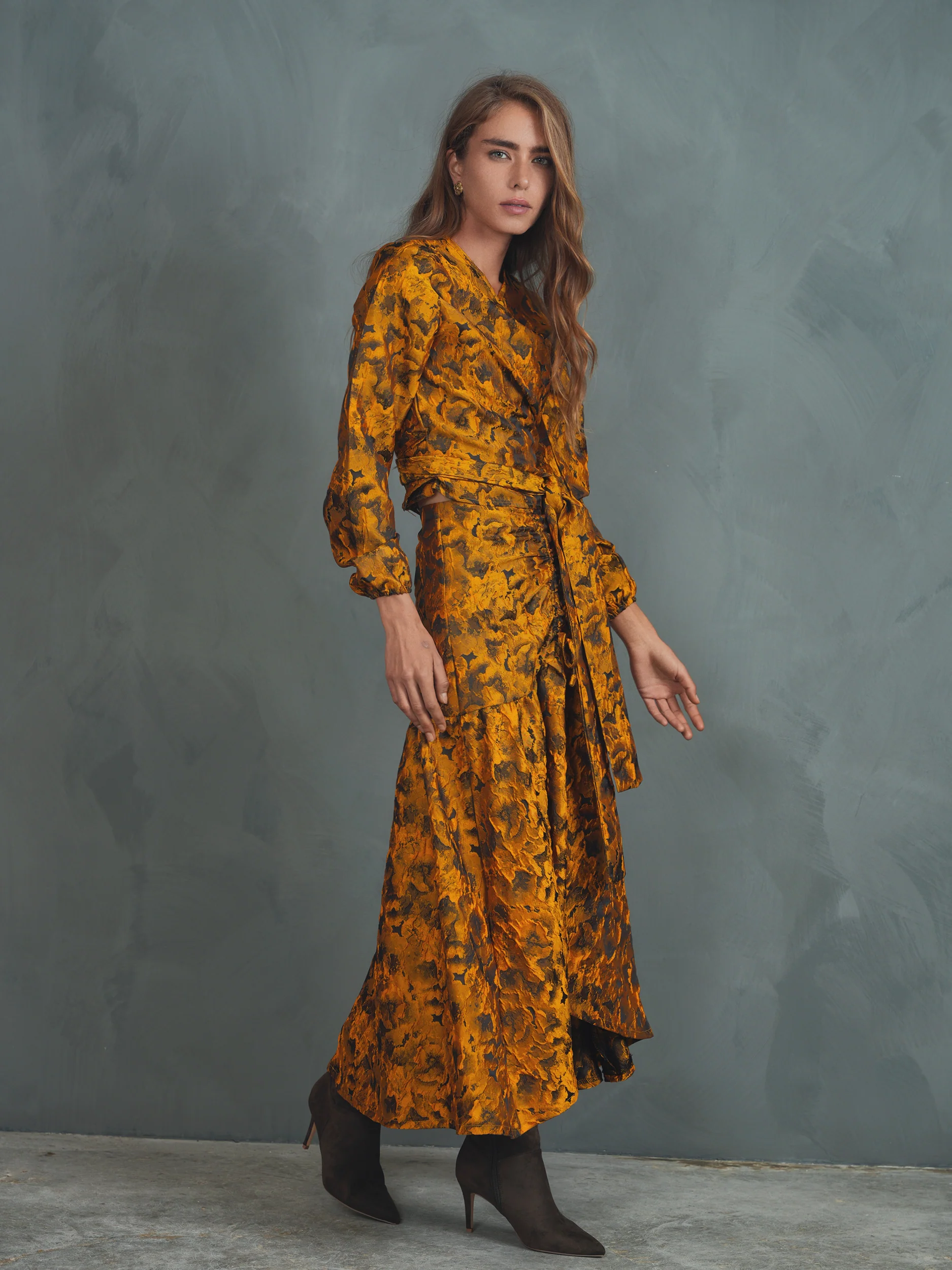The Buckingham Wrap Top - Image 12