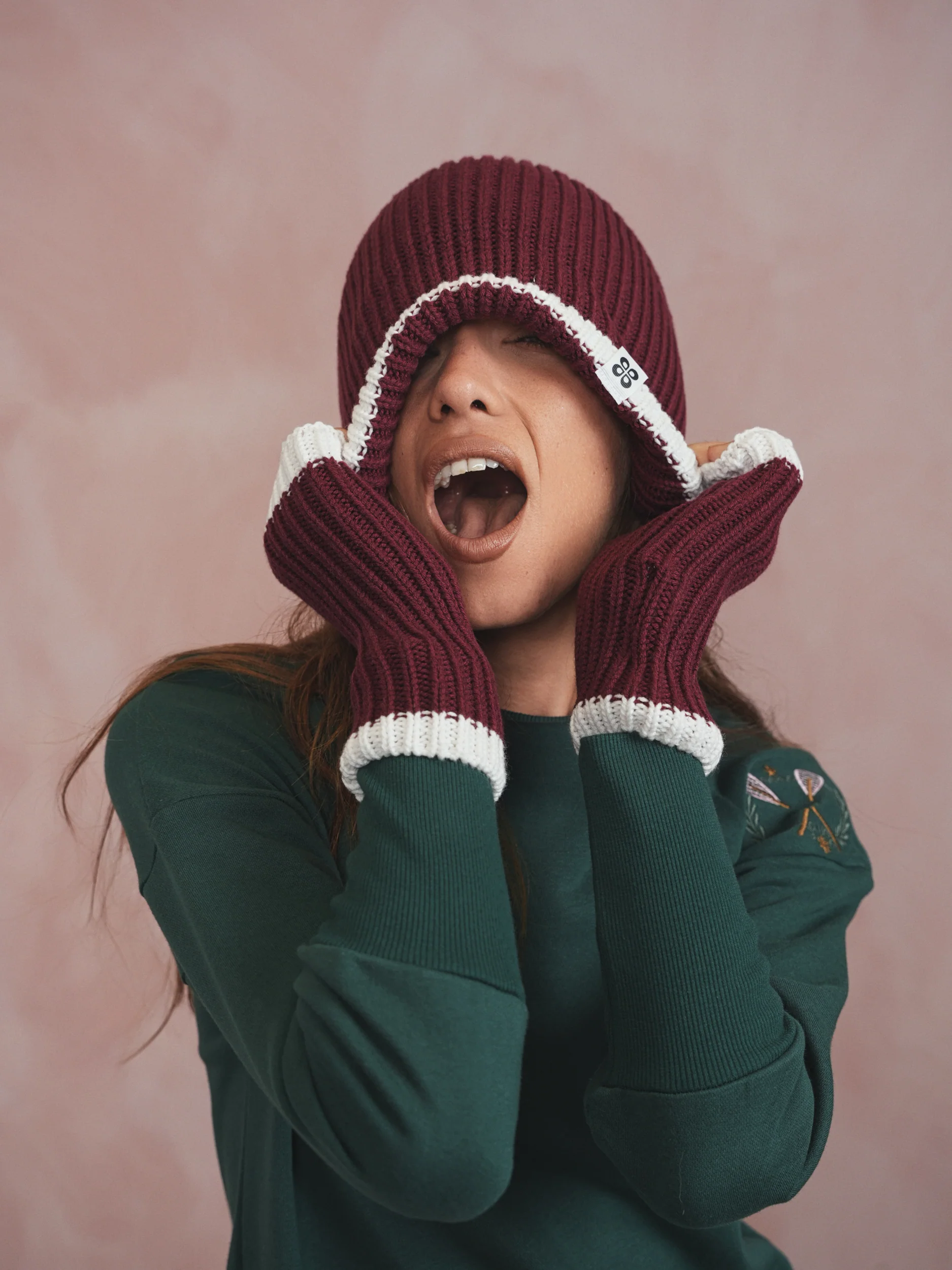 Sports Gloves - Image 21