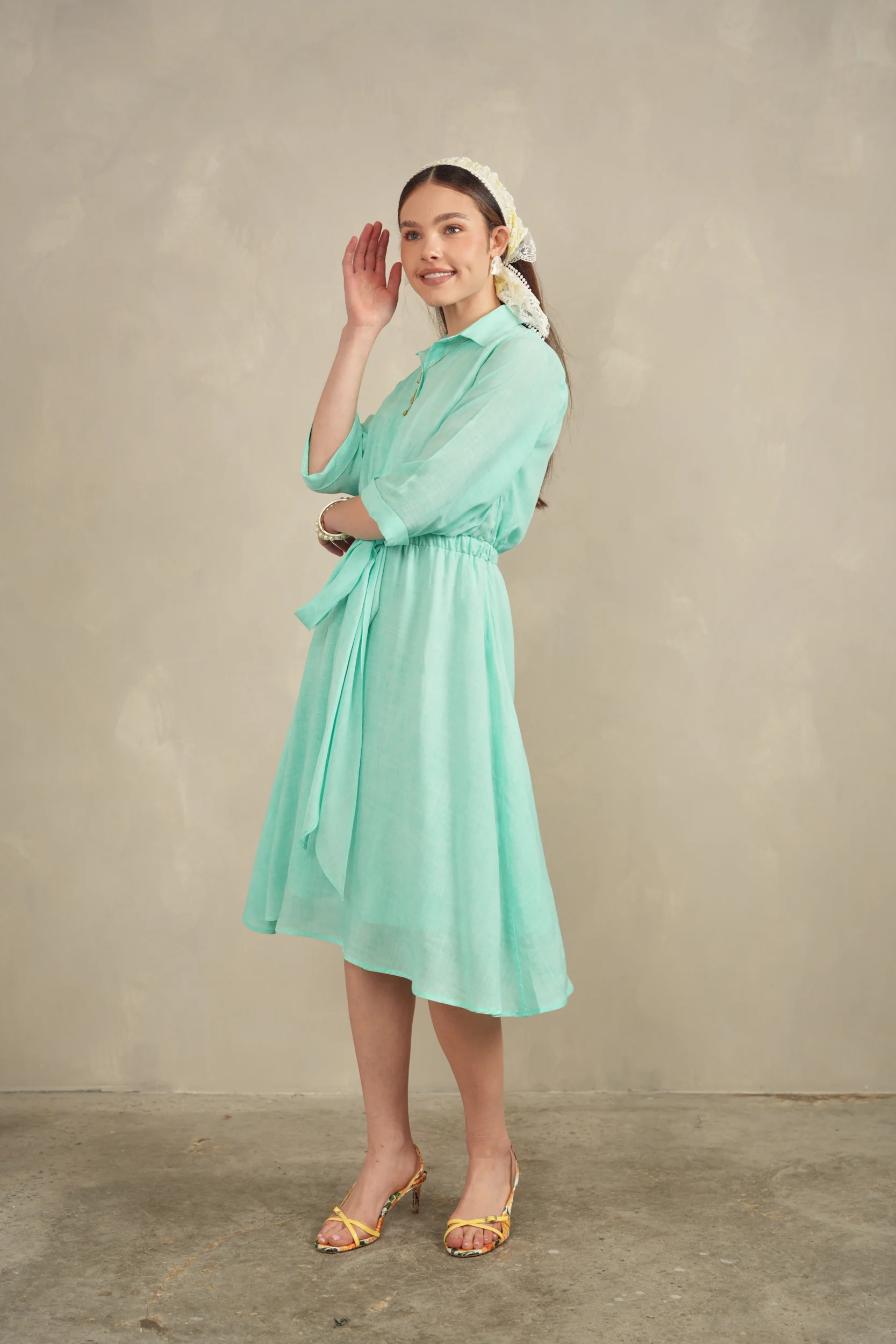 Tie Dress With Collar - Image 15