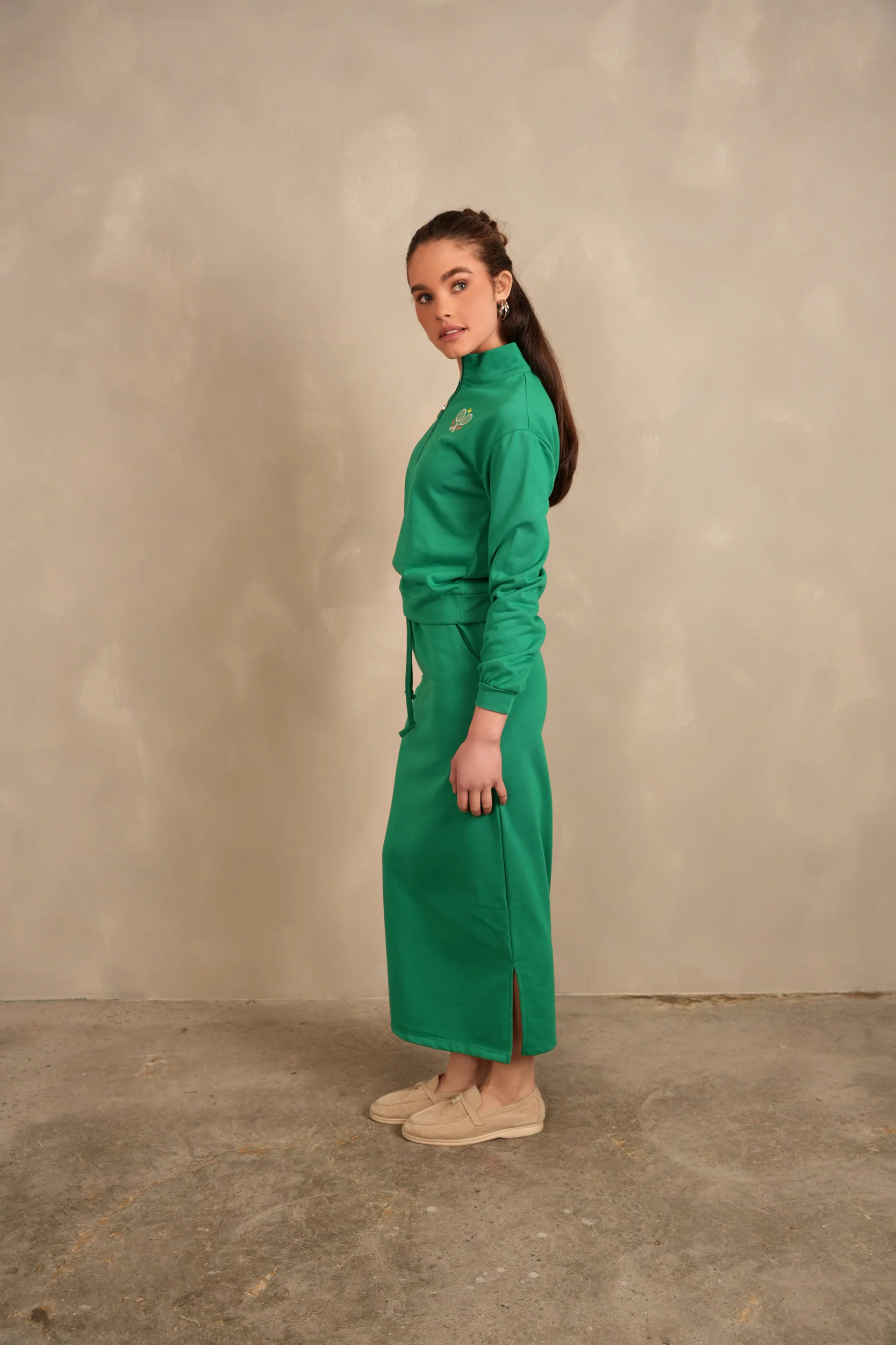 High Neck Zipper Sweatshirt - Image 16