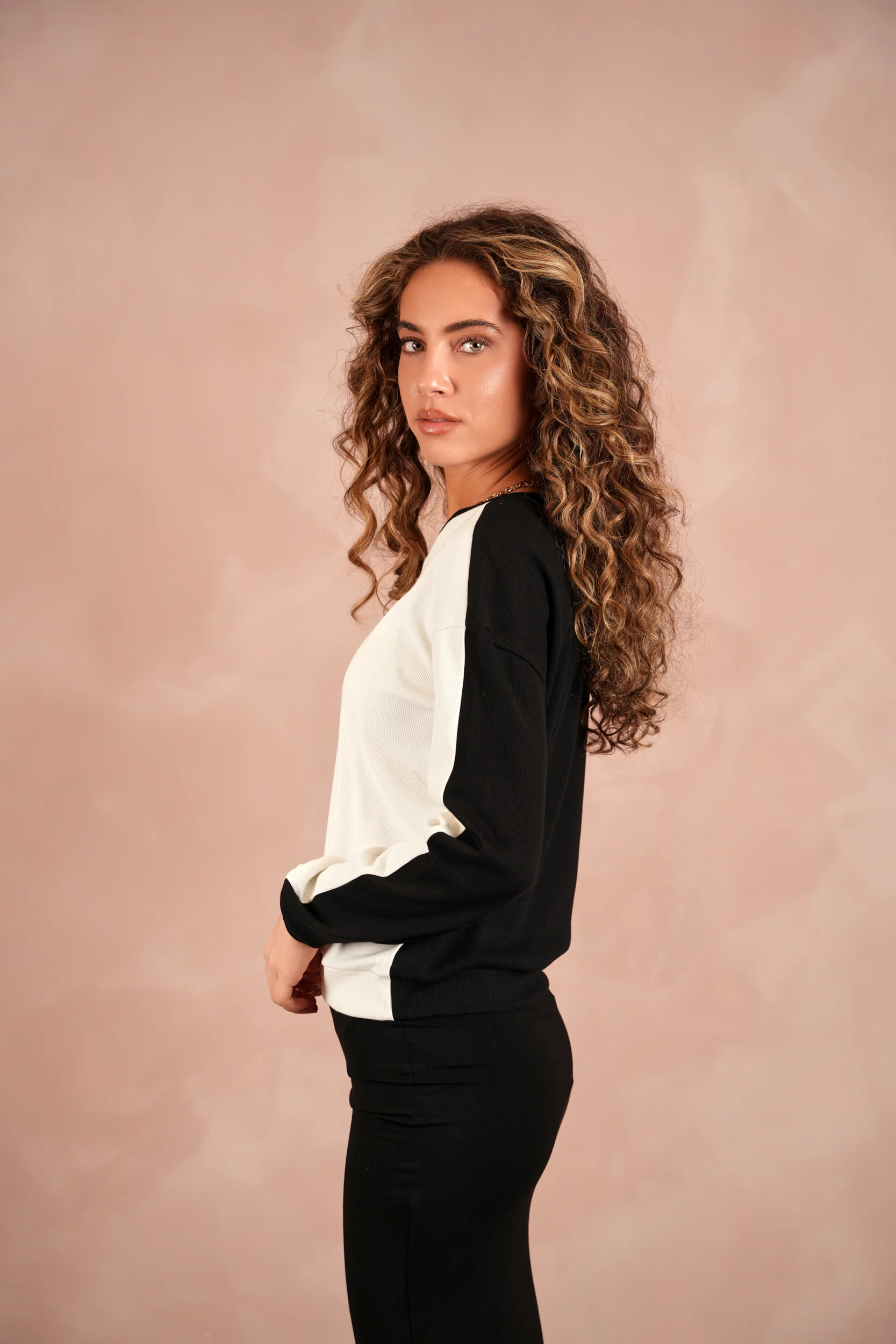Colorblock Dolman Tee - Image 12
