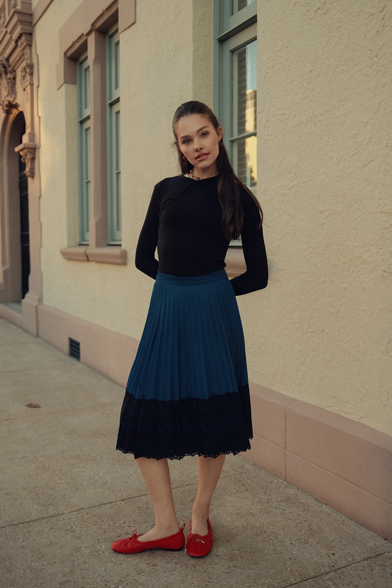 Lace Pleated Denim Skirt - Image 14