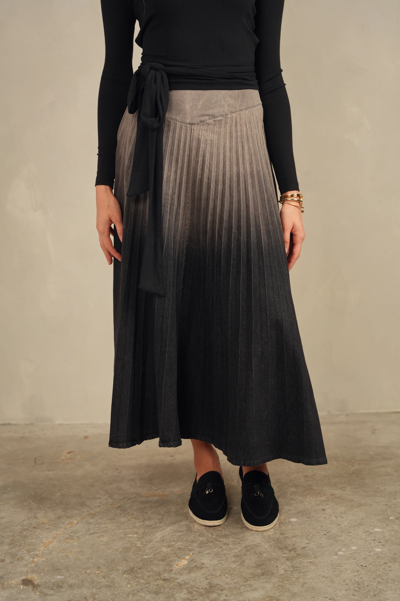Ombre Pleated Denim Skirt - Maxi - Image 5