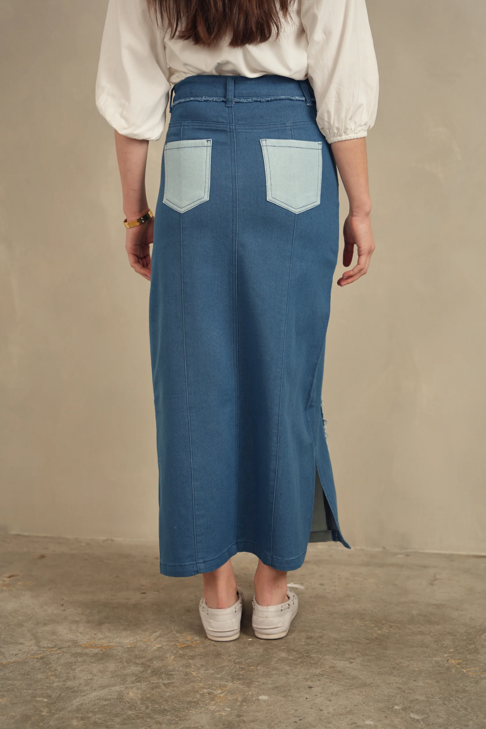 Color Block Denim Skirt - Image 12