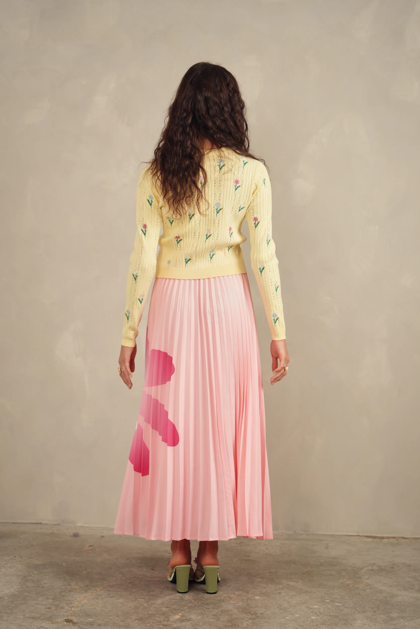 Pleated Maxi Floral Skirt - Image 11