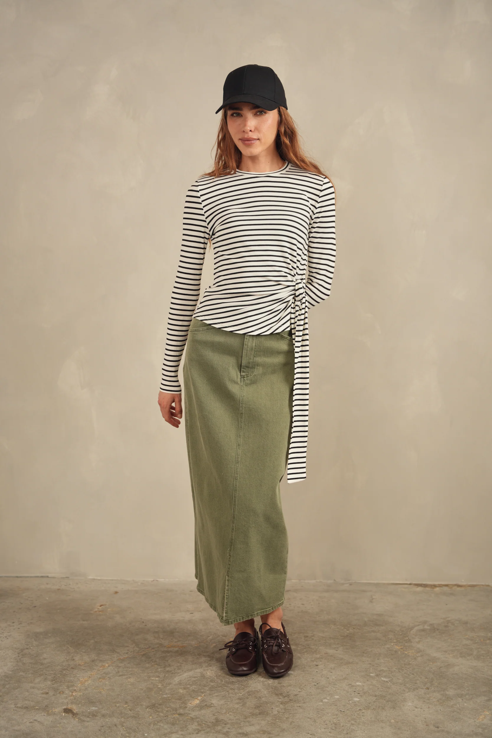 Denim Basic Skirt - Image 4